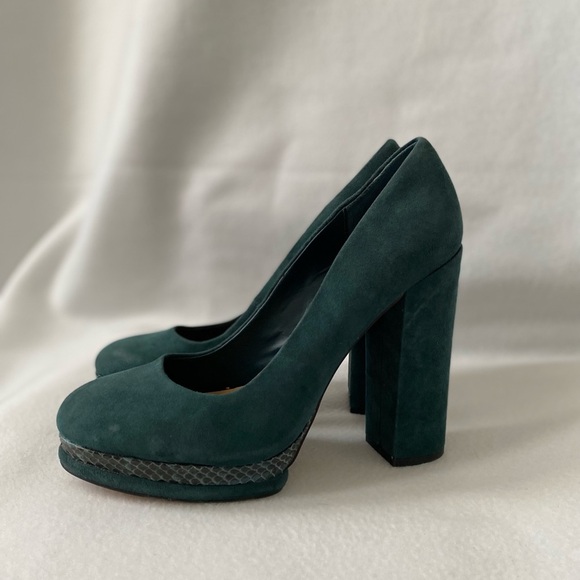 Dolce Vita Size 8 1/2 Green Suede Lizard inspired Trim Platform Heeled Pumps - Picture 7 of 14